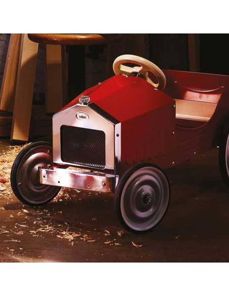 Voiture rouge à pédales Vilac